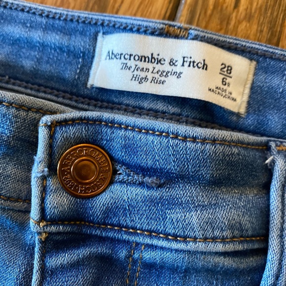 Abercrombie & Fitch Jean Legging - Picture 7 of 7